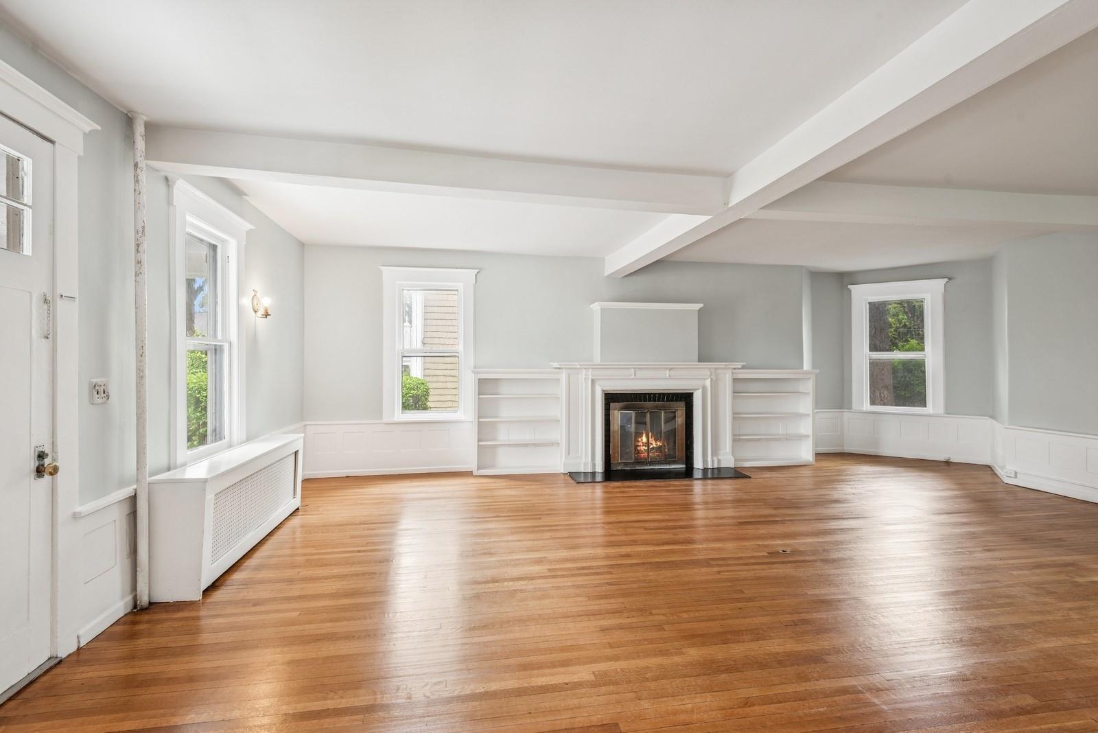 124 Roxbury Road, Garden City, New York image 10