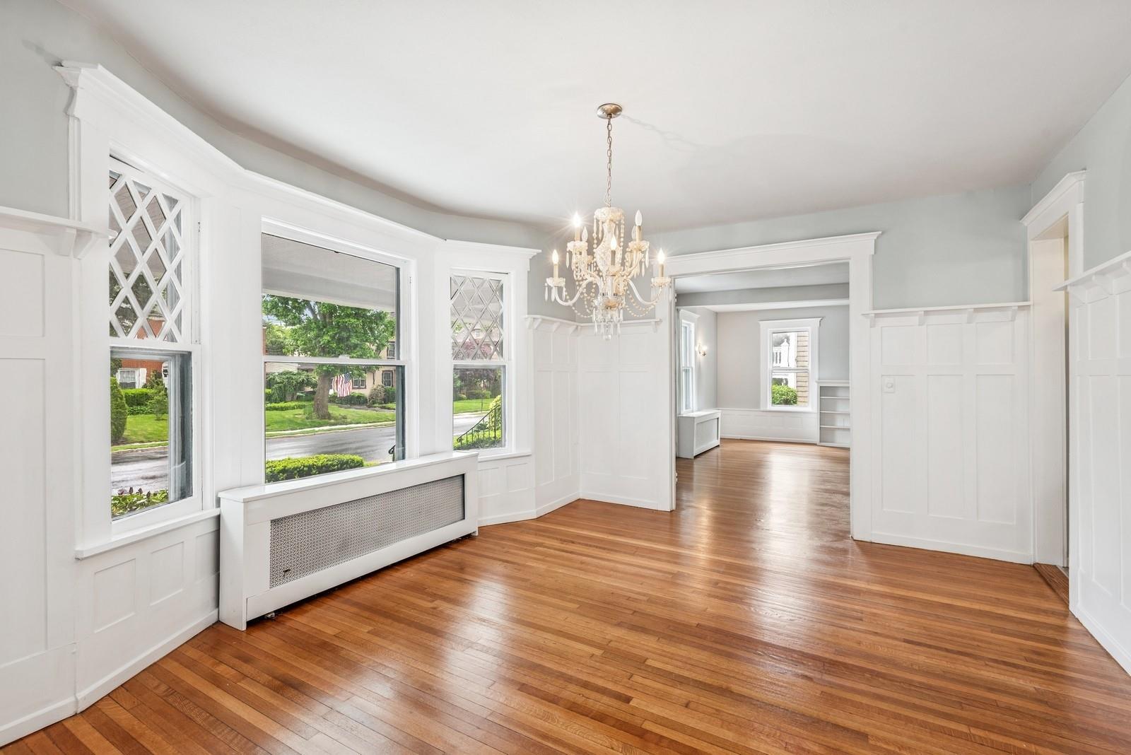 124 Roxbury Road, Garden City, New York image 12