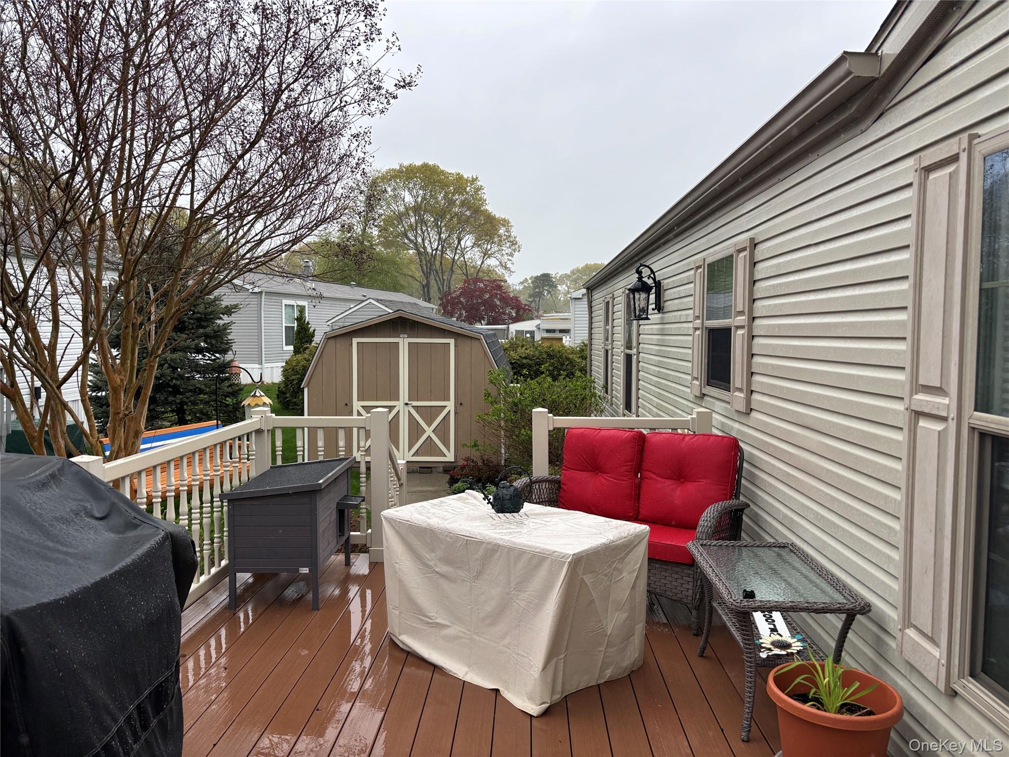 1661 Old Country Road 319