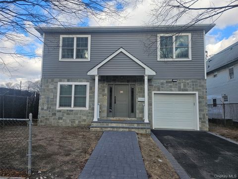 Homes For Sale - 344 Bayview<br/> Inwood, NY 11096