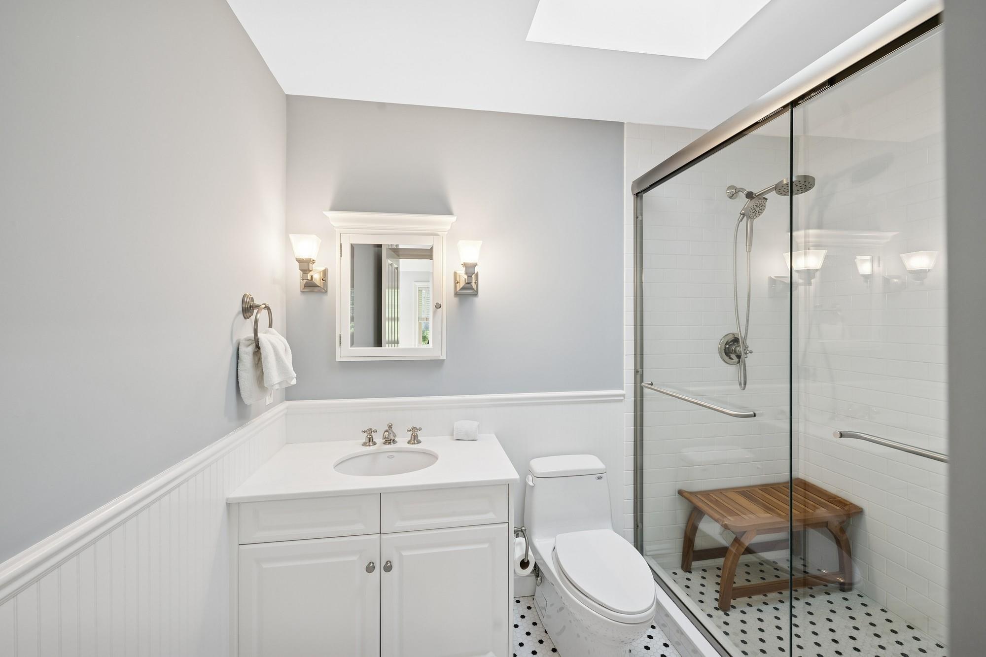 9 Owls Nest Lane, East Hampton, New York image 23