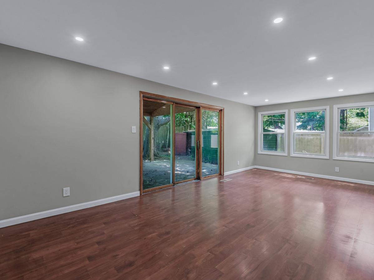 26 Saxon Street, Melville, New York image 9