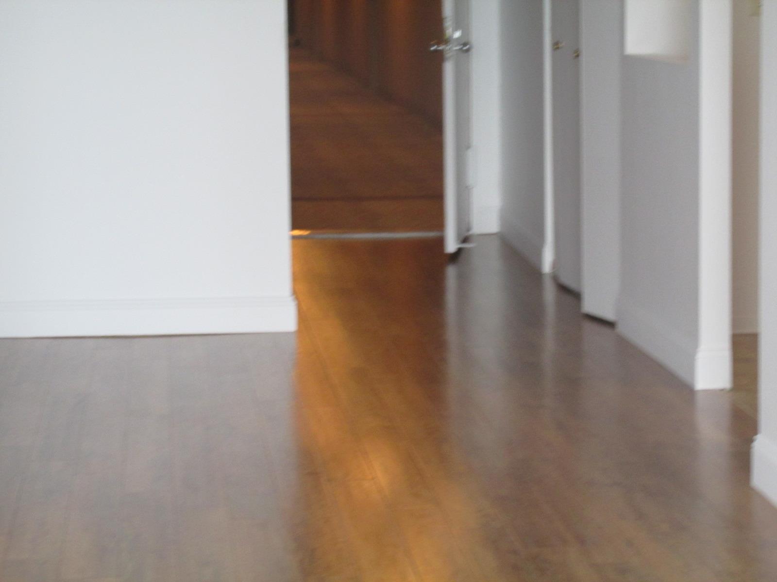 Rental Property at Bay Club Drive Dr 17D, Bayside, Queens, NY - Bedrooms: 1 
Bathrooms: 1 
Rooms: 3  - $2,700 MO.