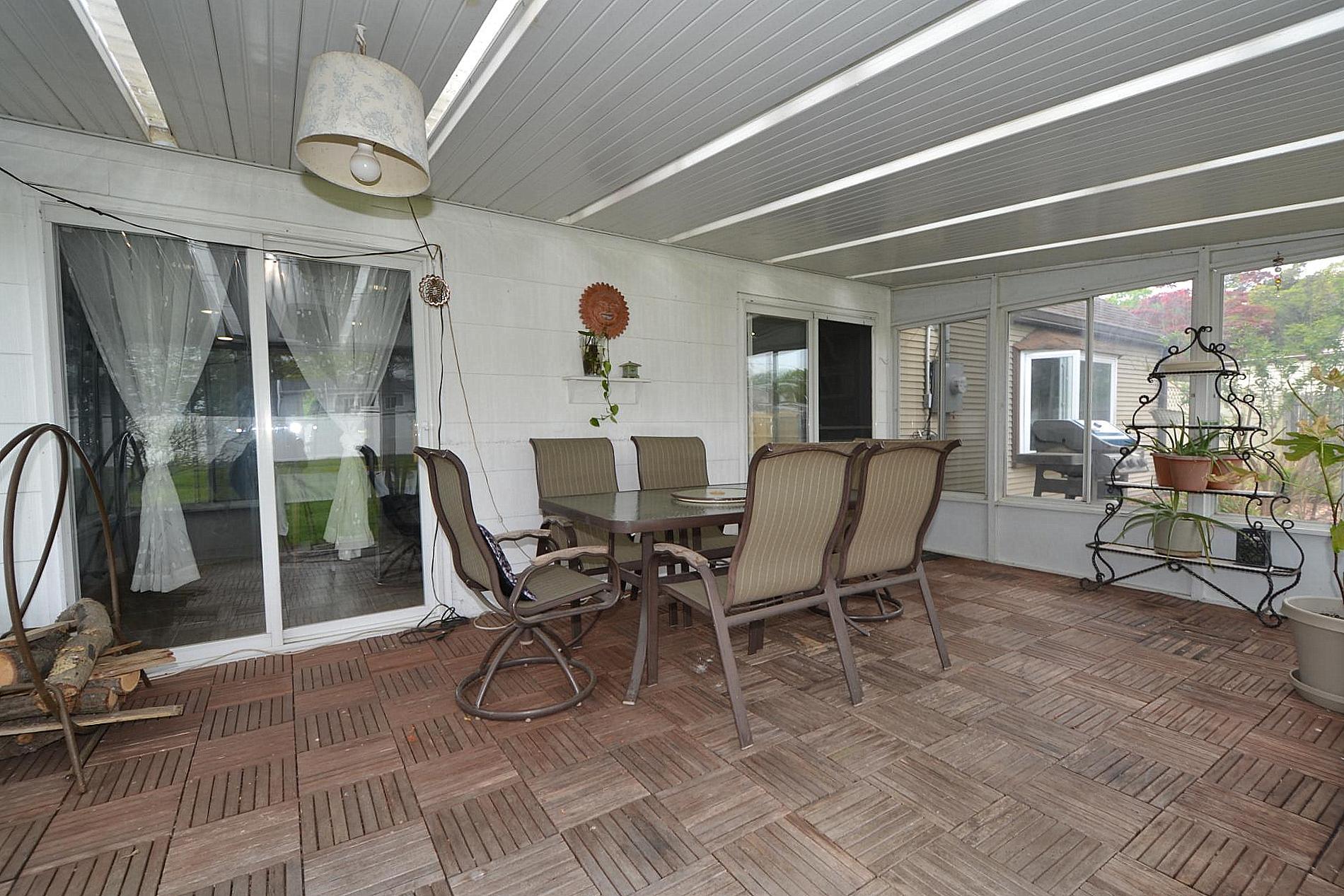 22 Honeysuckle Lane, Holtsville, New York image 17