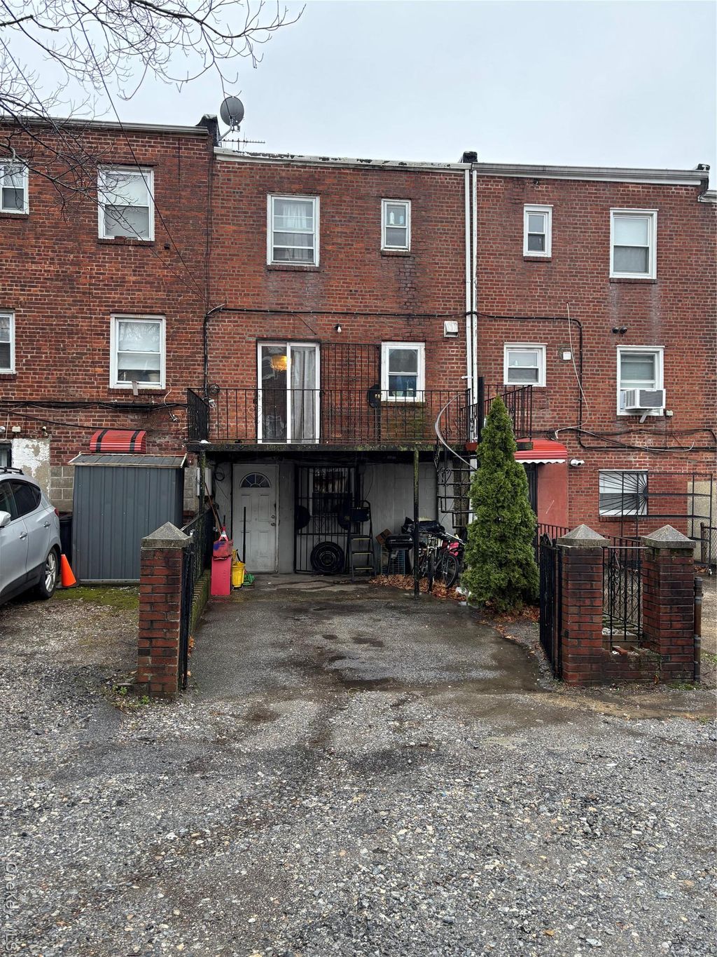 Photo of 21611 115th Court, Cambria Heights, NY 11411 (MLS # 945515)