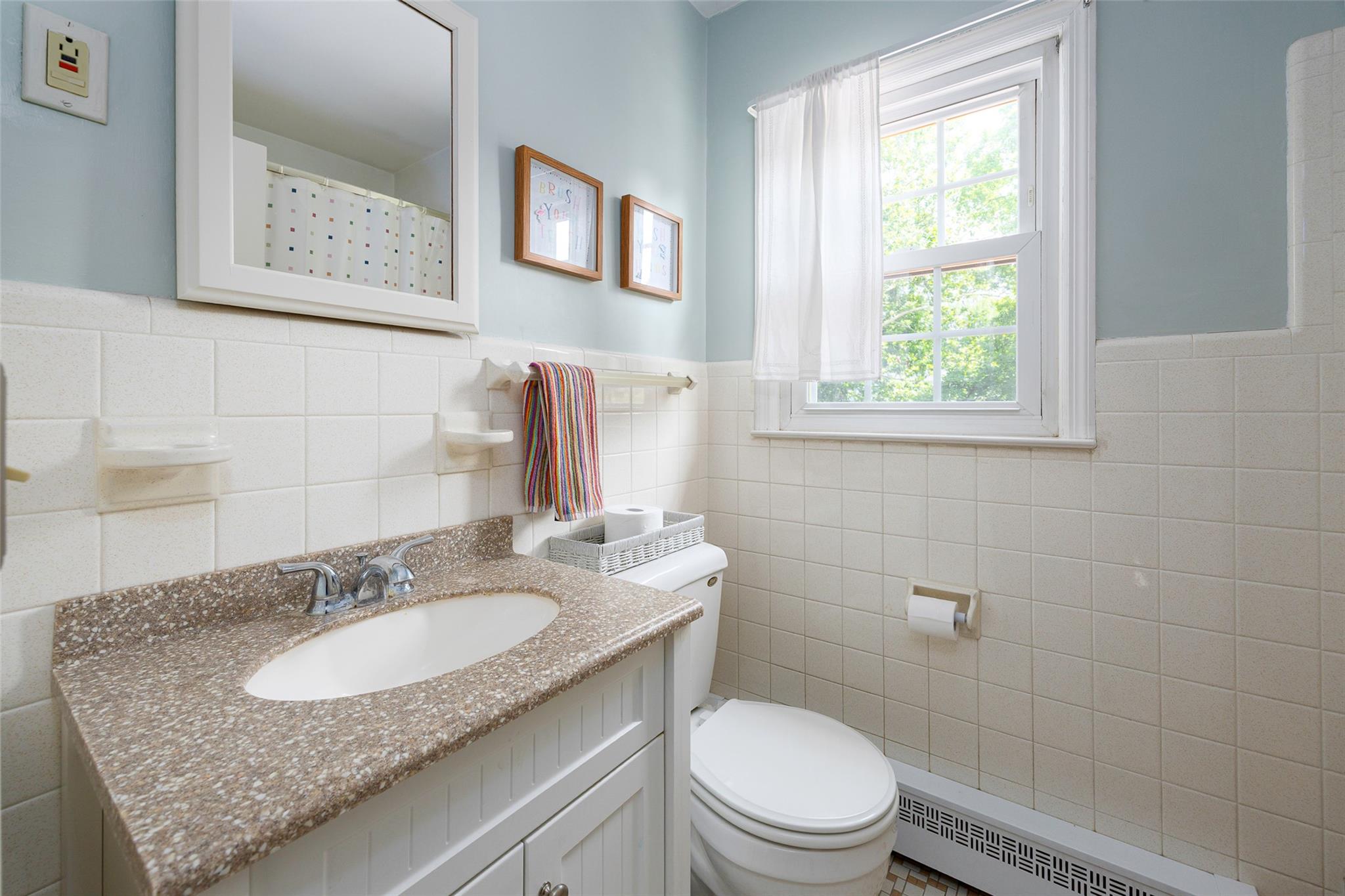 Poughkeepsie, New York 12603, United States, 5 Bedrooms Bedrooms, ,3 BathroomsBathrooms,Residential,Active,185044