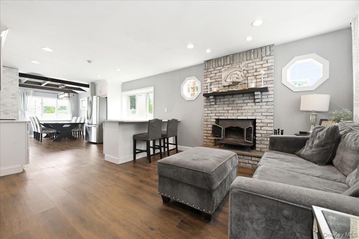 626 Central Avenue