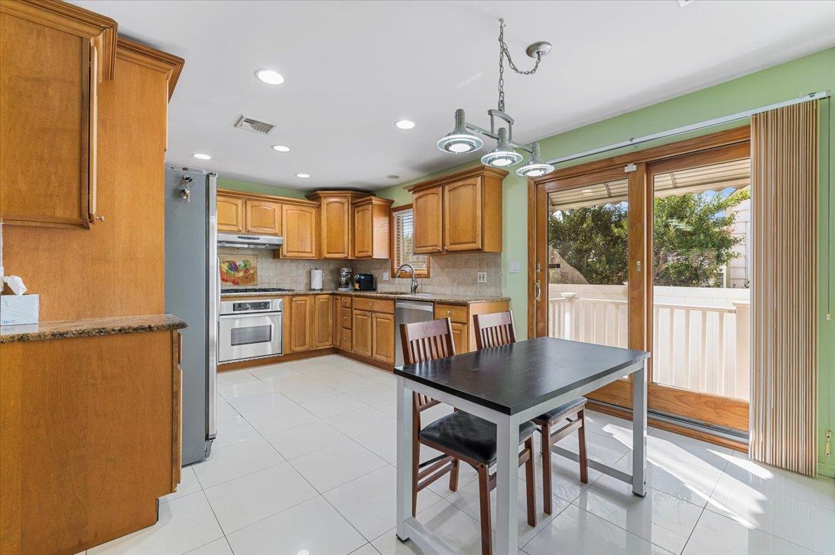 310 Clark Boulevard, Massapequa Park, New York image 8