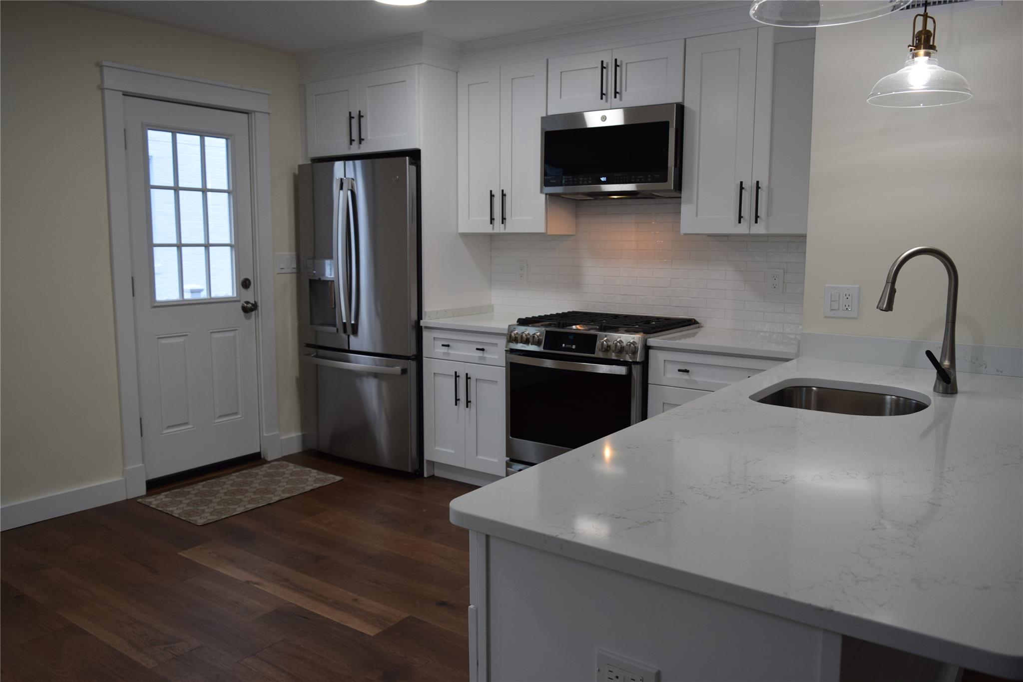 36 Woolsey Avenue, Glen Cove, New York image 36