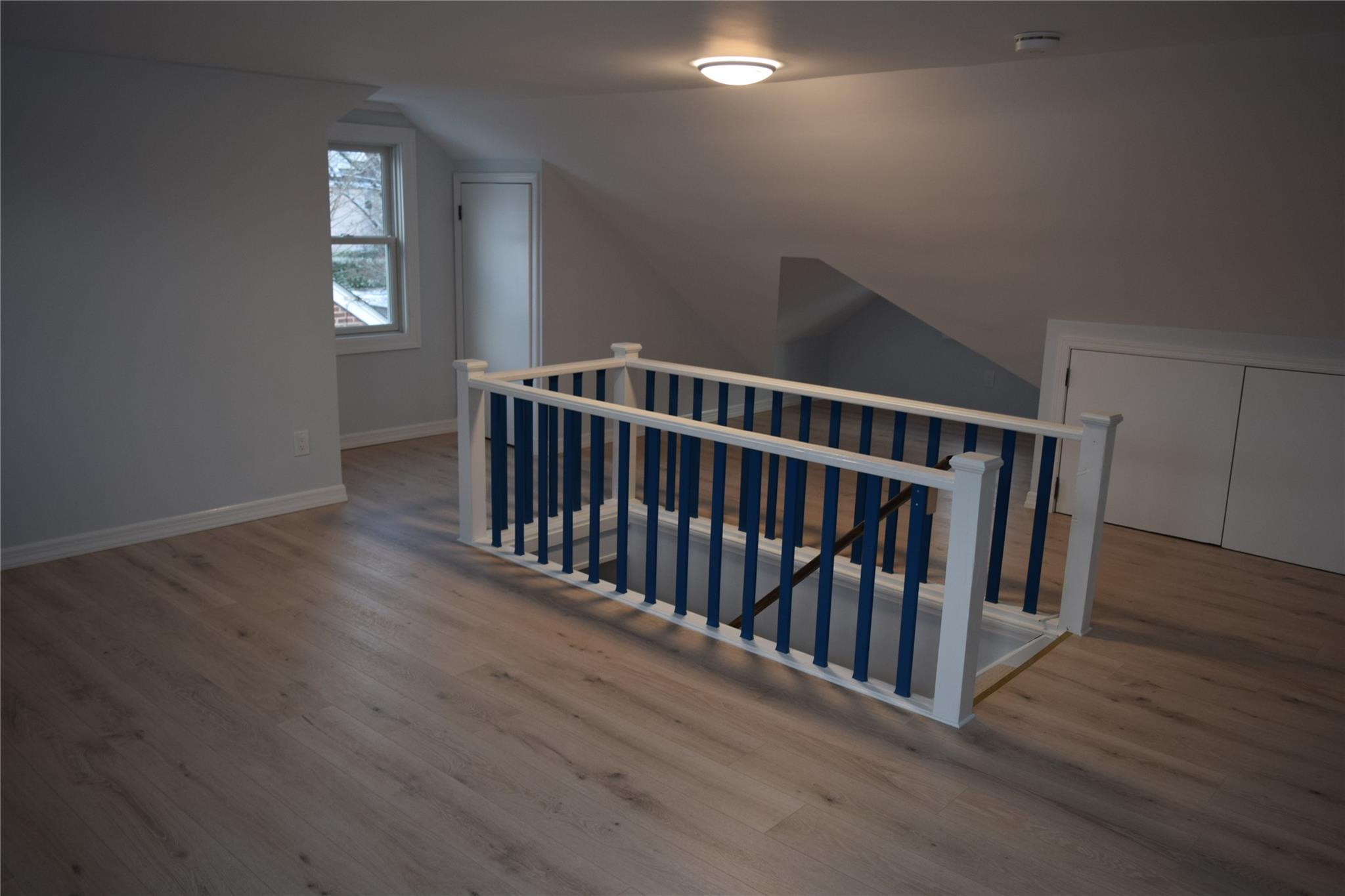 36 Woolsey Avenue, Glen Cove, New York image 28