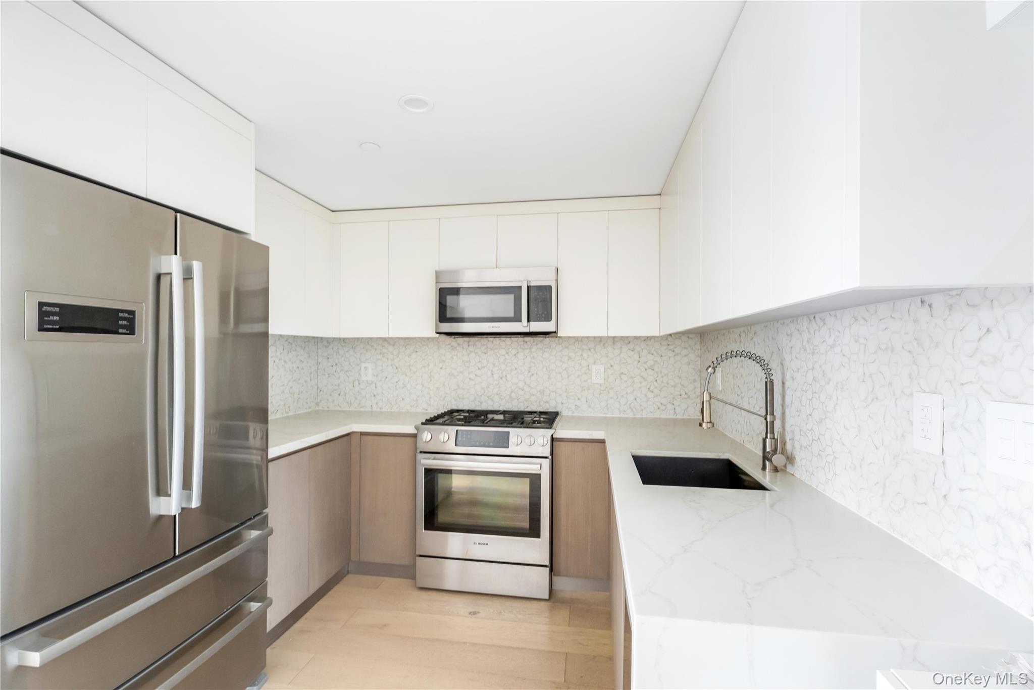 2128 Ocean Avenue 5B