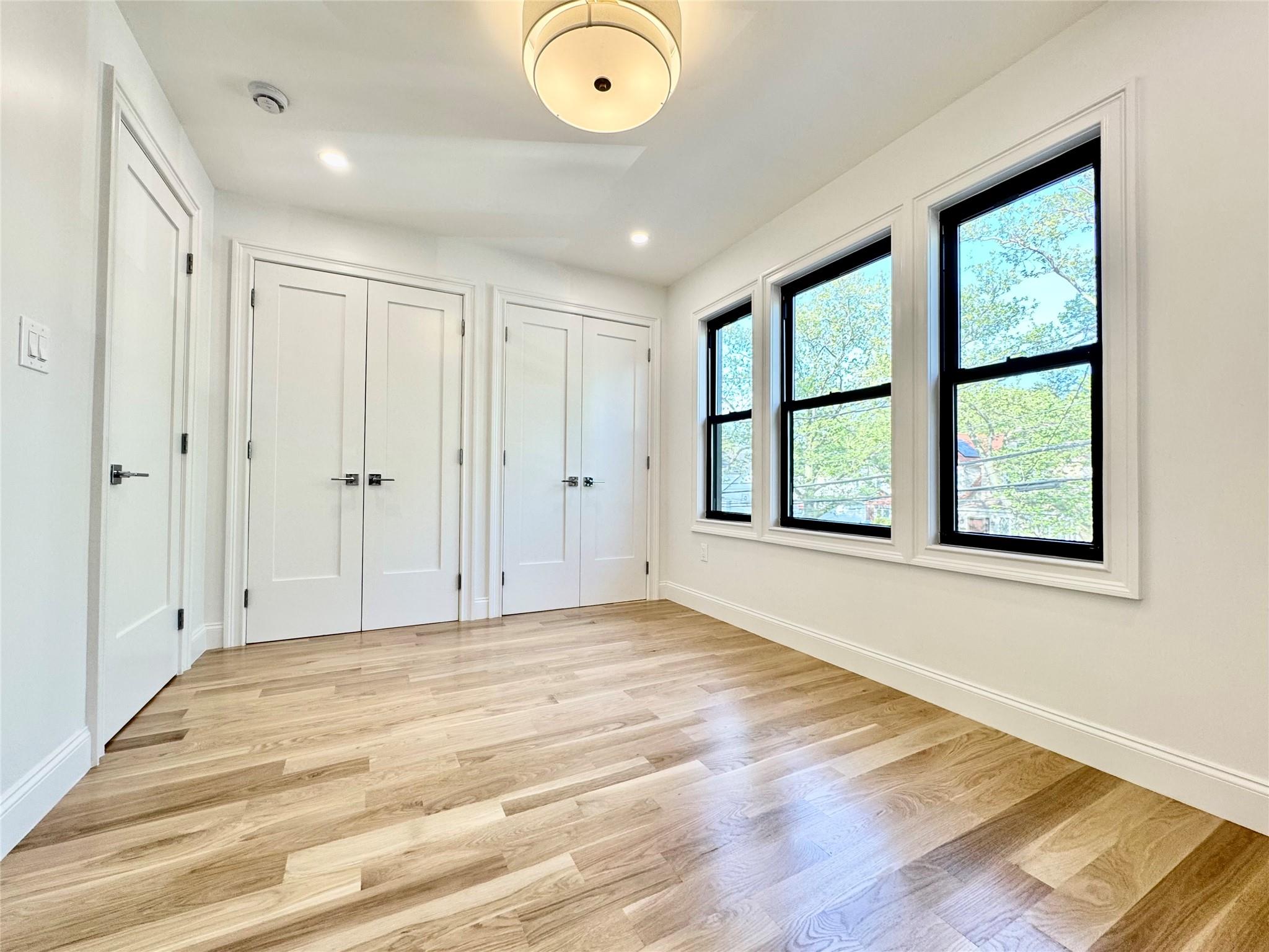 8831 69th Avenue, Forest Hills, New York image 9