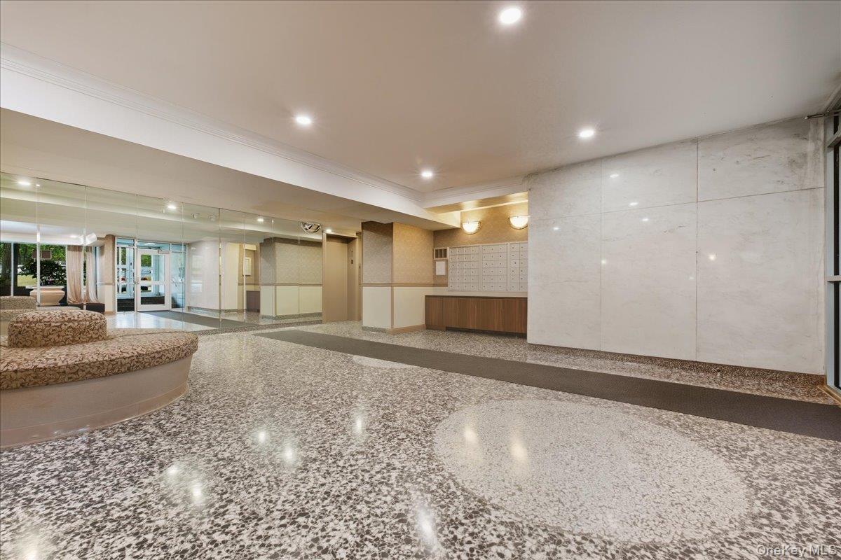 21140 18th Avenue 1H