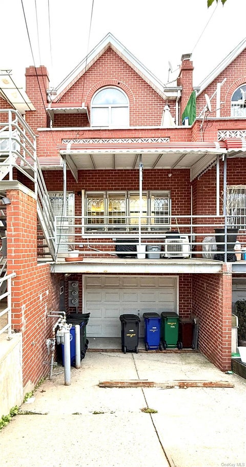 Multifamily For Sale - 13-03 A 128th St St<br/> College Point, NY 11356
