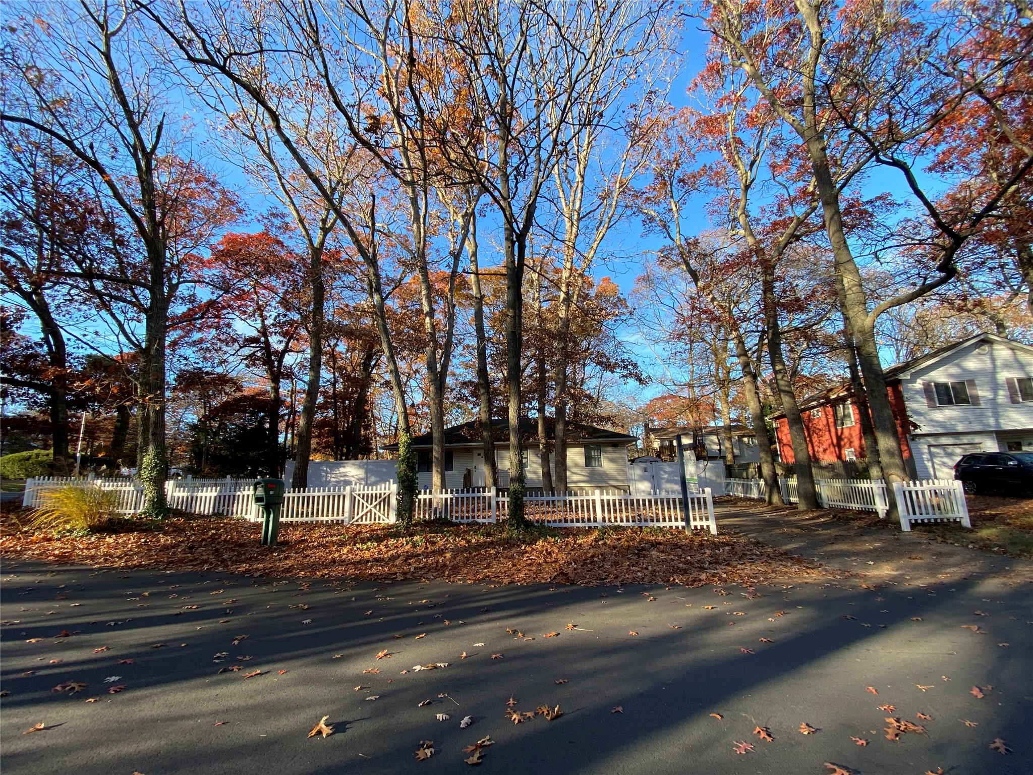 151 Shinnecock Avenue, Mastic, New York image 3