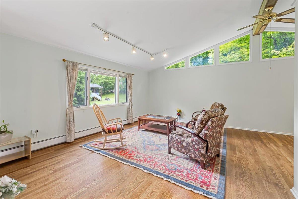 60 Smith Hill Road