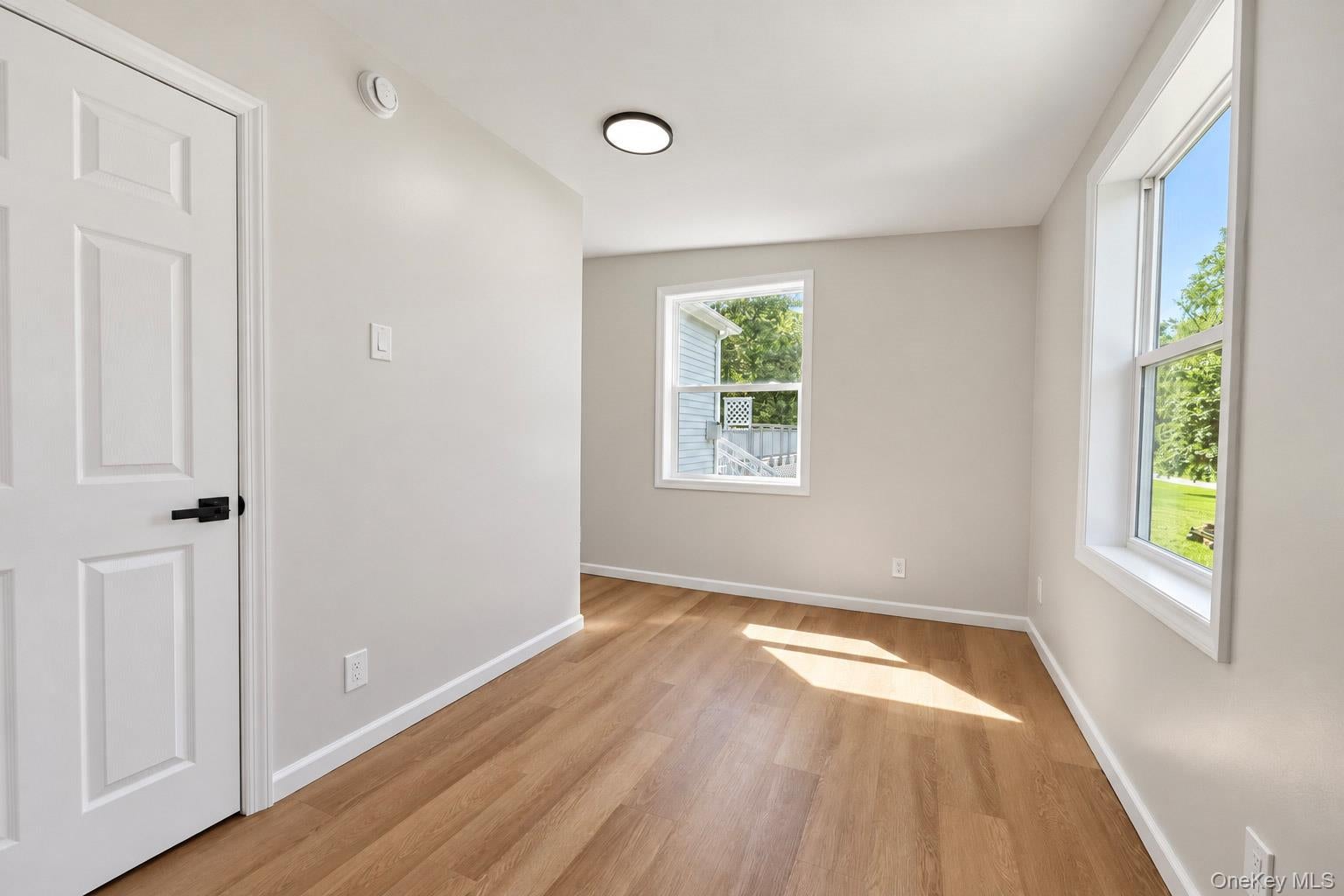 10 Spike Horn Road