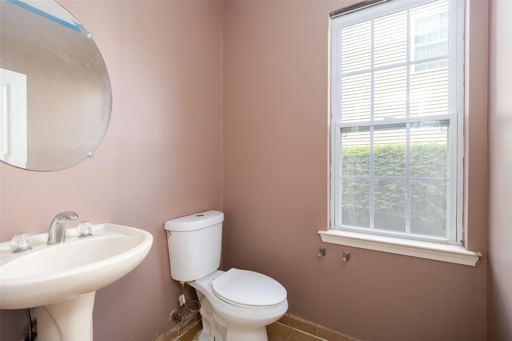 33 Avolet Court, Mount Sinai, New York image 21
