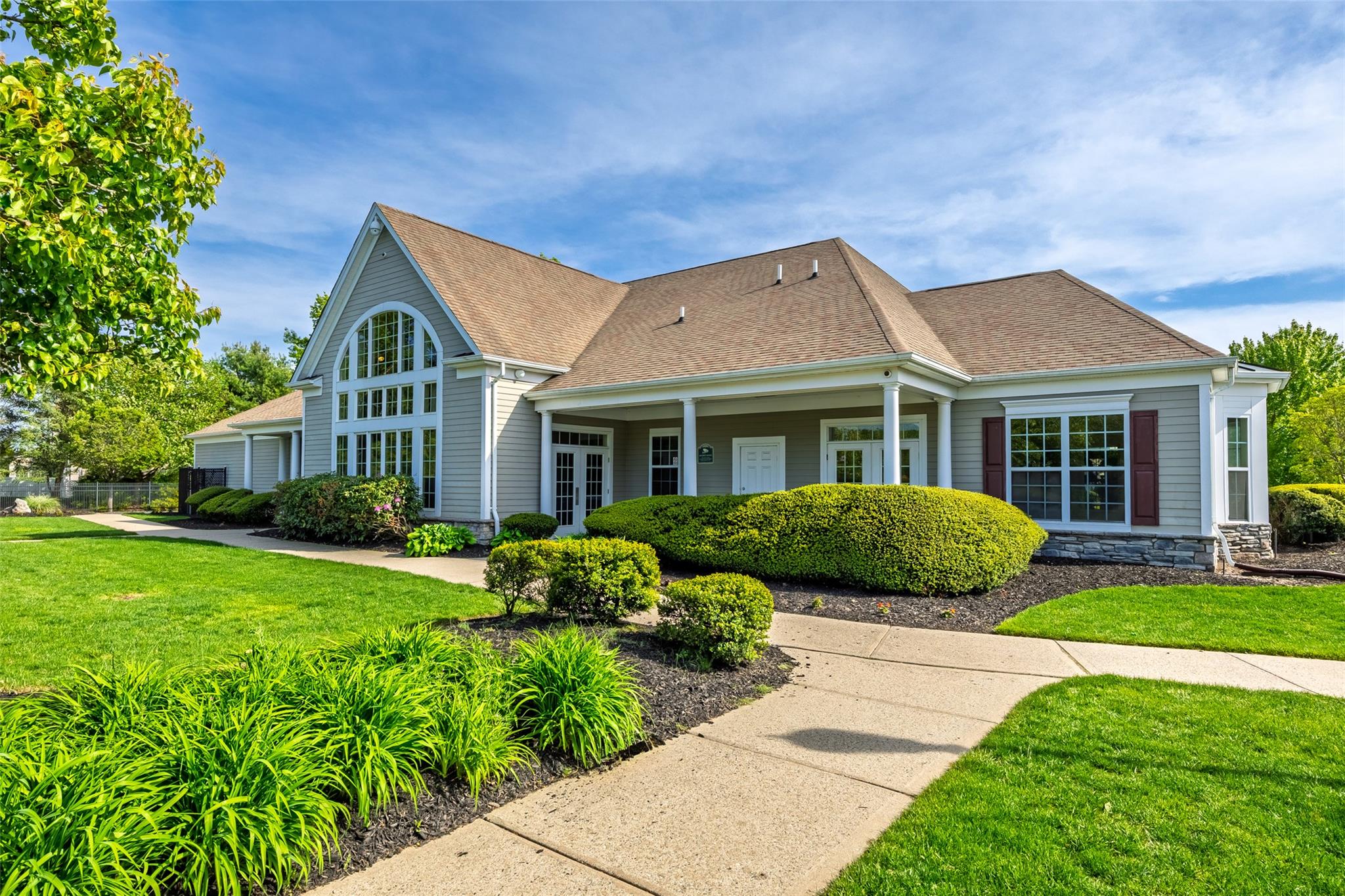 33 Avolet Court, Mount Sinai, New York image 50
