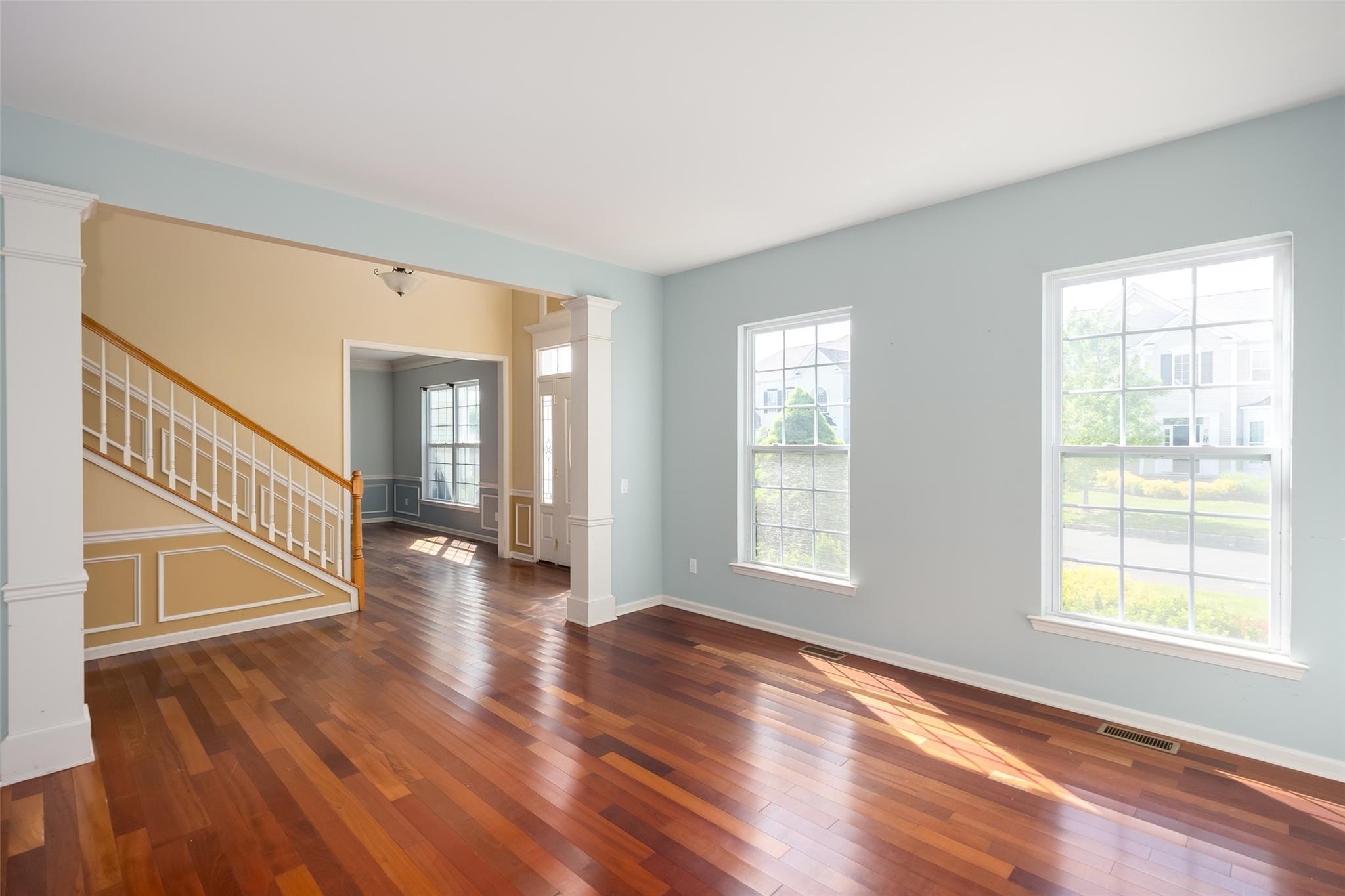 33 Avolet Court, Mount Sinai, New York image 8