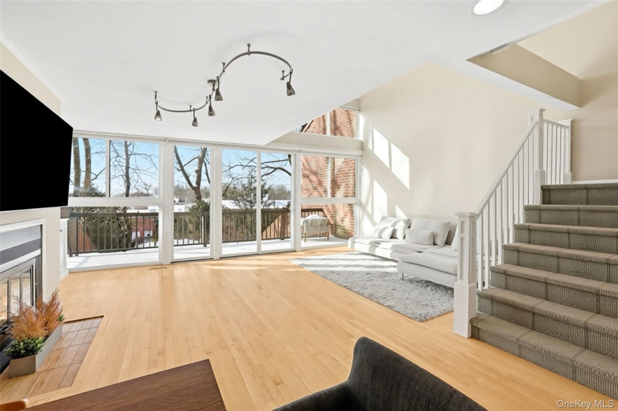 150 N Bedford Road 6D