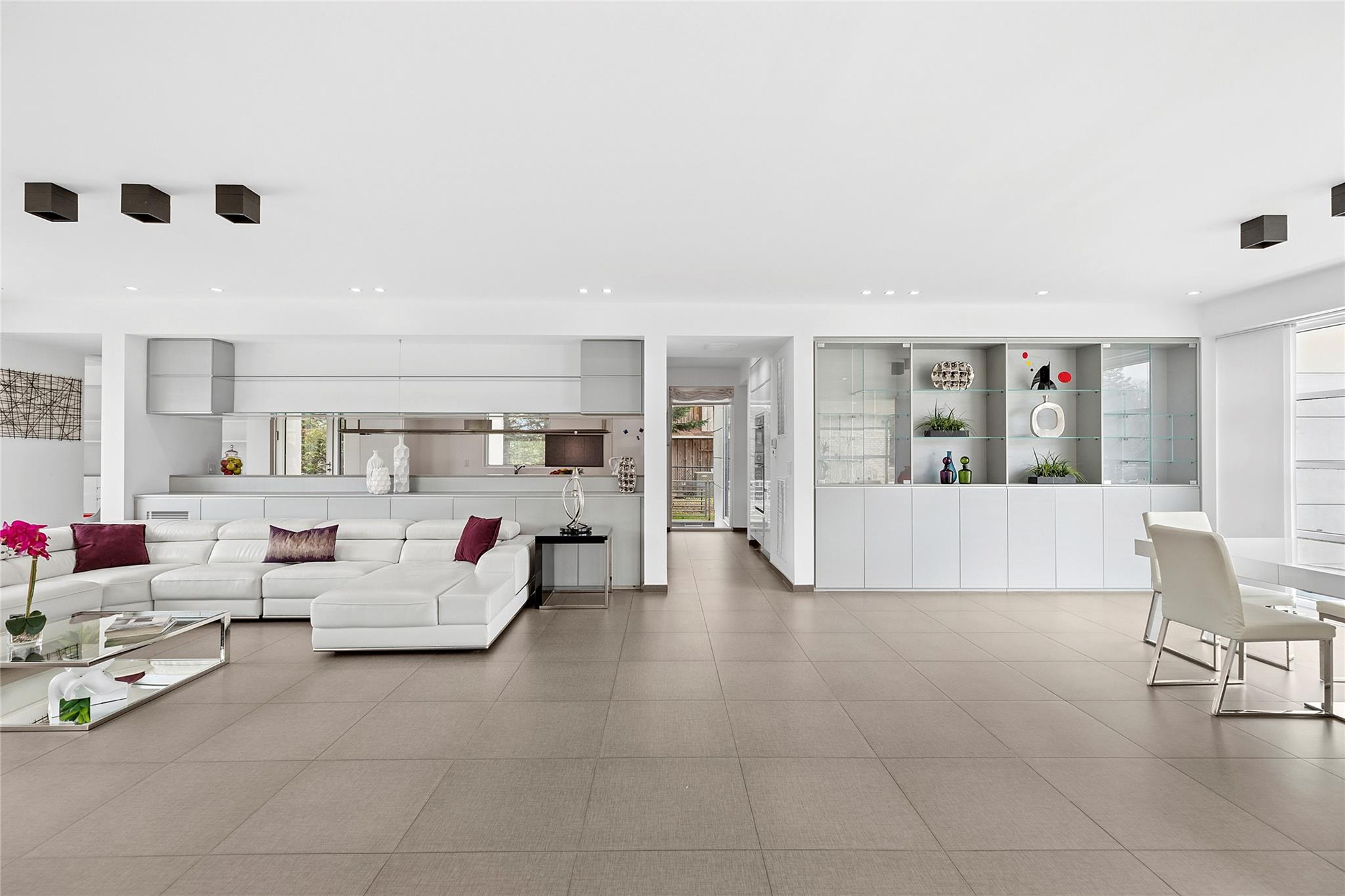 32 Pebble Lane