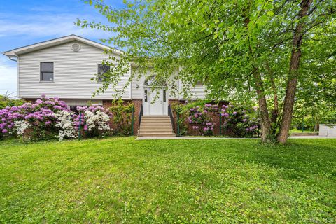 Homes For Sale - 110 Franklin Avenue<br/> Valhalla, NY 10595