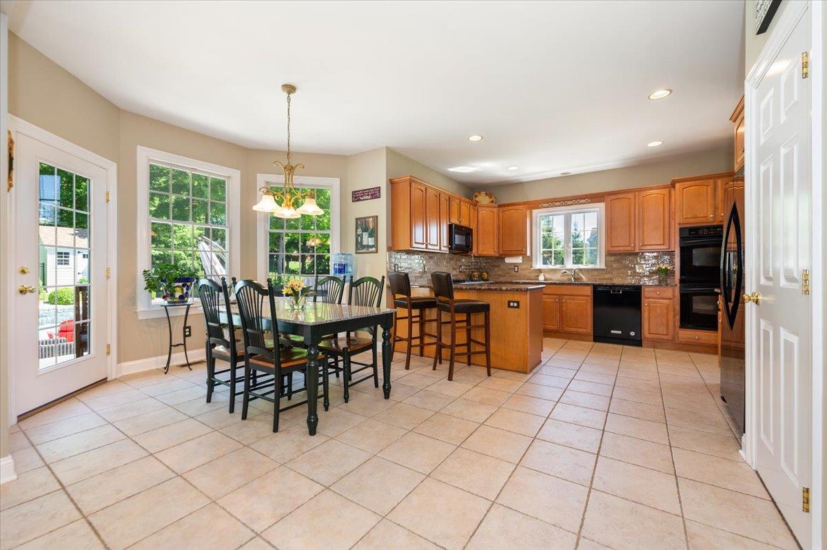 26 Hynard Place, Baldwin Place, New York image 13