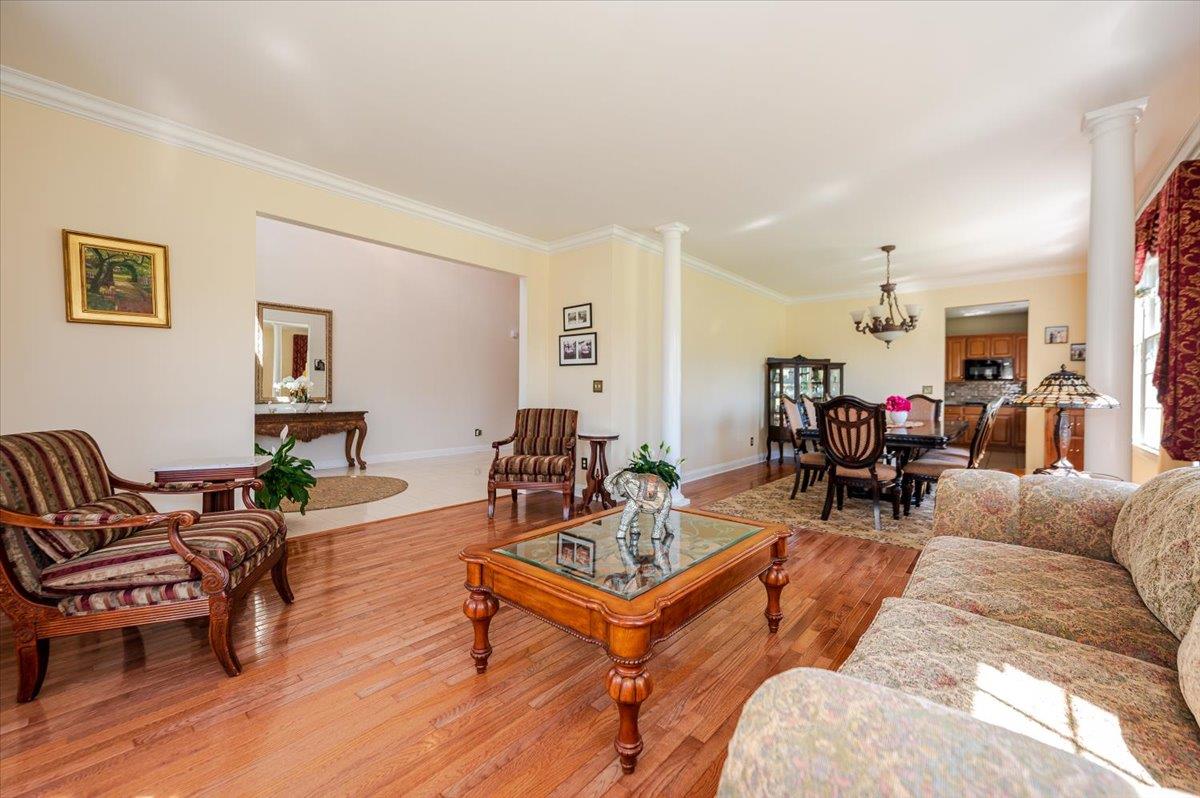 26 Hynard Place, Baldwin Place, New York image 6