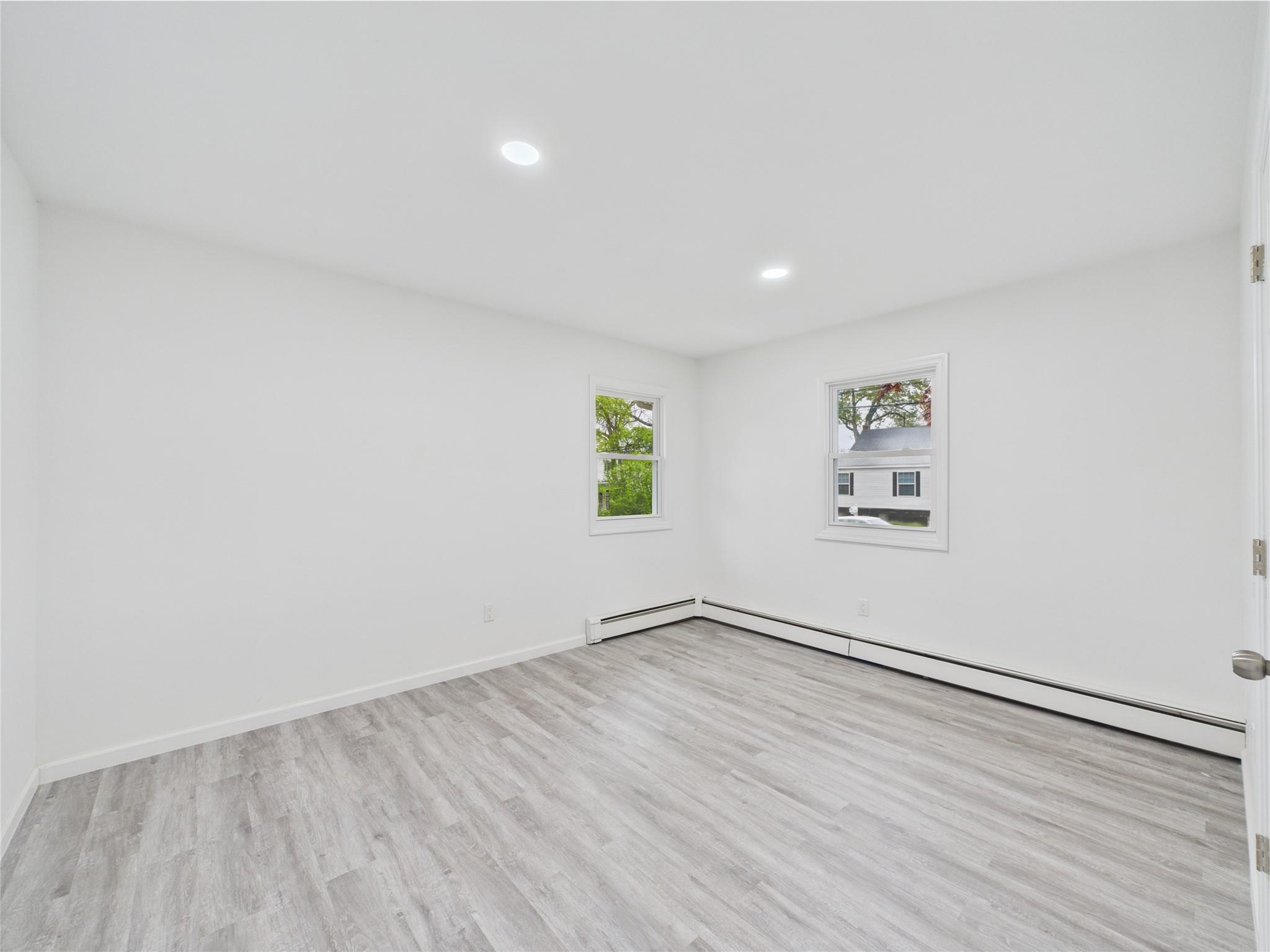 170 Mastic Boulevard, Mastic, New York image 10