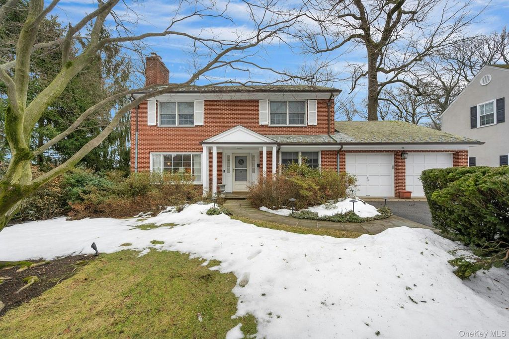Photo of 48 Highland Circle, Bronxville, NY 10708 (MLS # 967405)