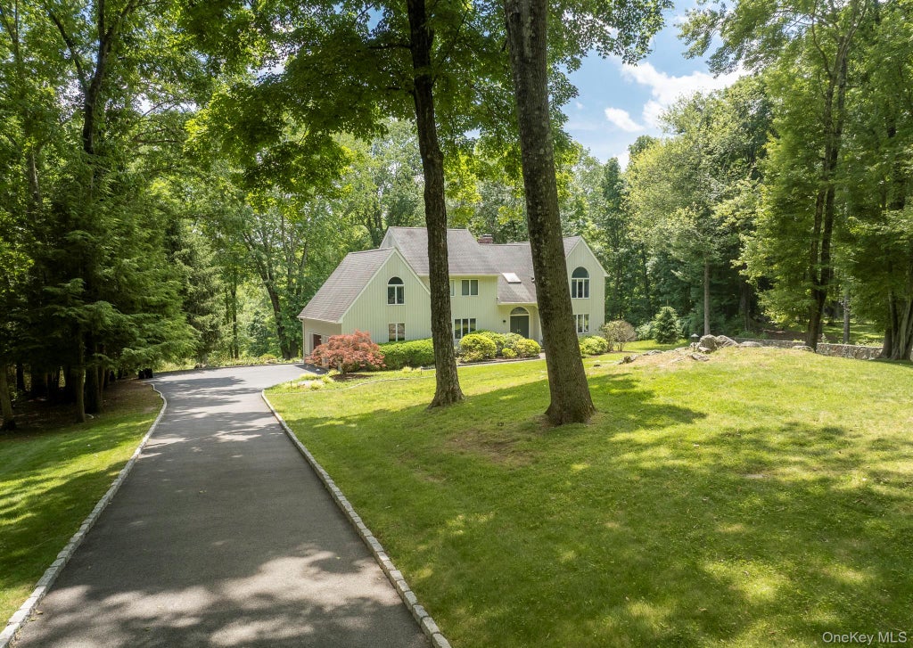 Photo of 12 Hilltop Road, Waccabuc, NY 10597 (MLS # 1035228)