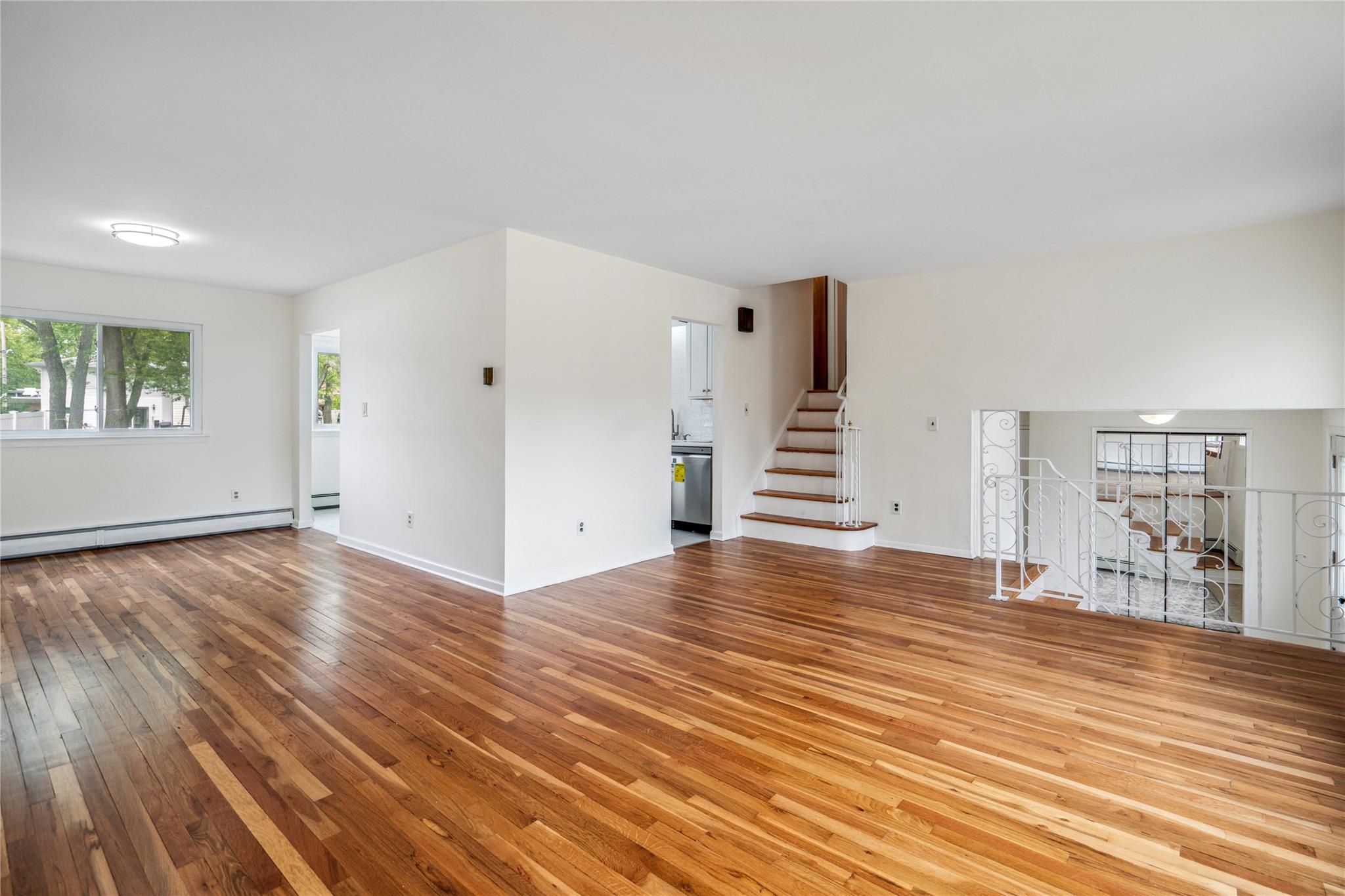 6 Poppy Drive, Massapequa Park, New York image 8