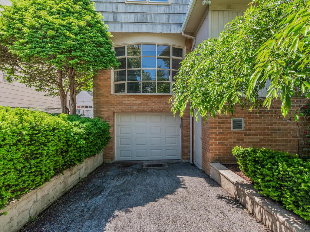 1 Kingston Avenue, Yonkers, New York image 4