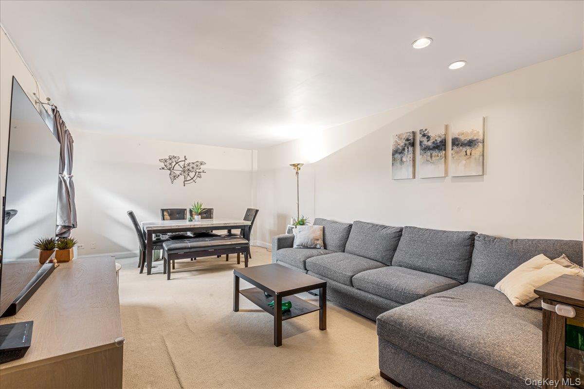 14455 Melbourne Avenue 3E