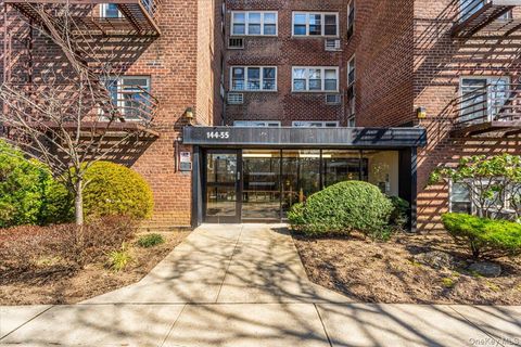 14455 Melbourne Avenue Unit 3E, Flushing, NY 11367 - MLS#: 981778