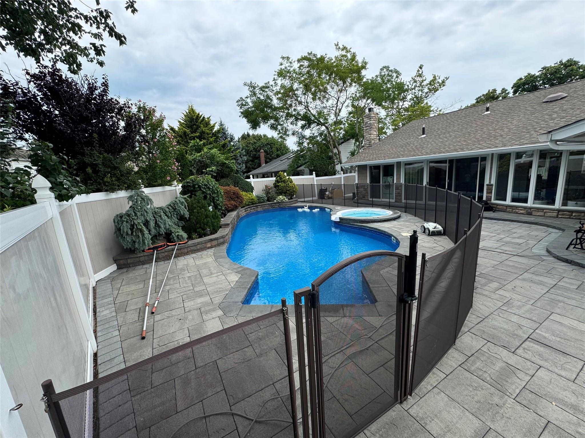 1951 Helen Court, Merrick, New York image 36
