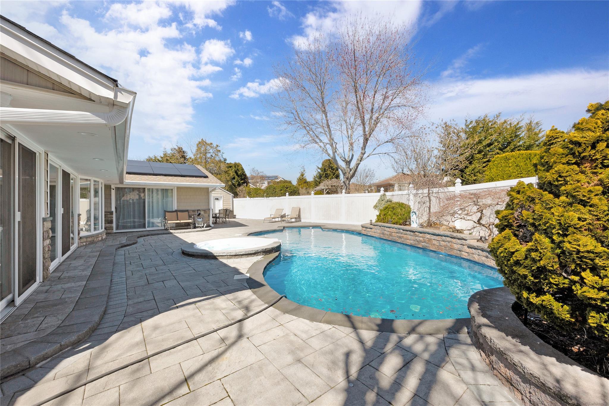 1951 Helen Court, Merrick, New York image 30