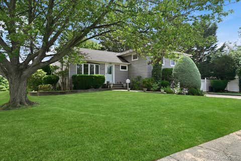 Homes For Sale - 1279 Paul Street<br/> Nassau County, Seaford, NY 11783
