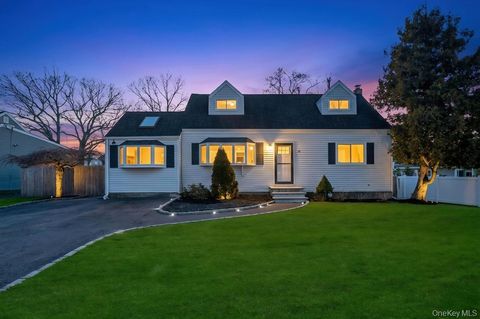 Homes For Sale - 10 Continental Drive<br/> Port Jefferson Station, NY 11776