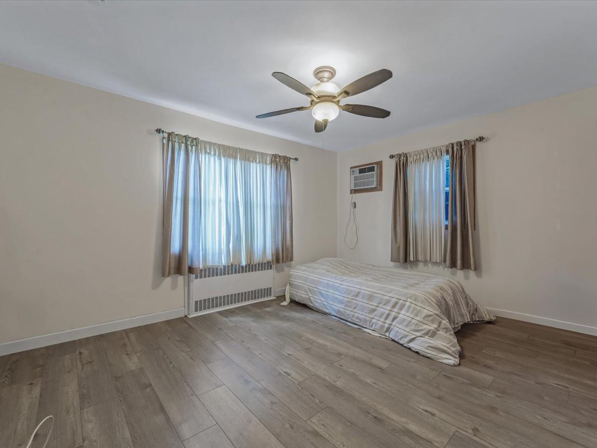 261 N Albany Avenue, Massapequa, New York image 9