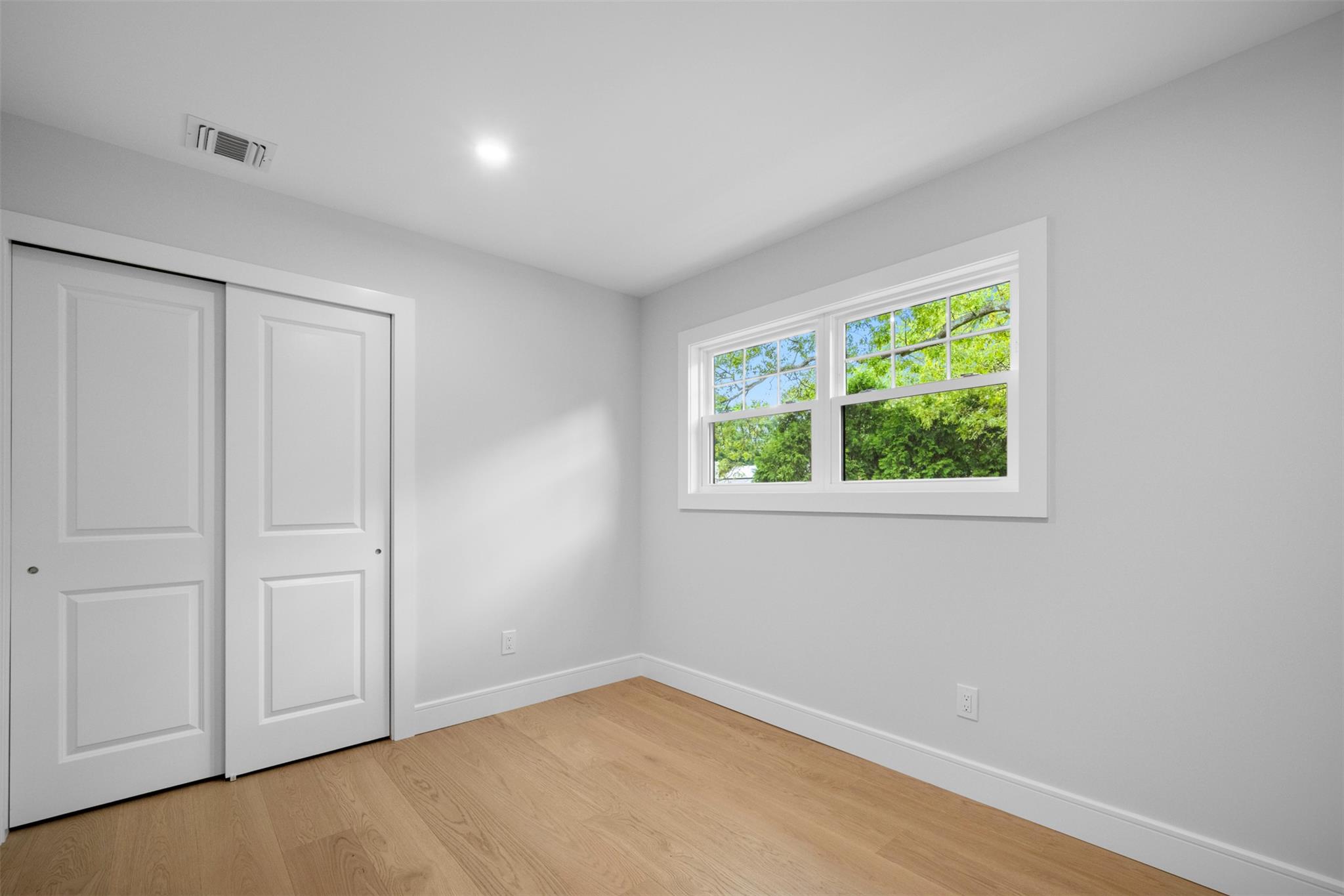 8 Massey Court, Huntington, New York image 39