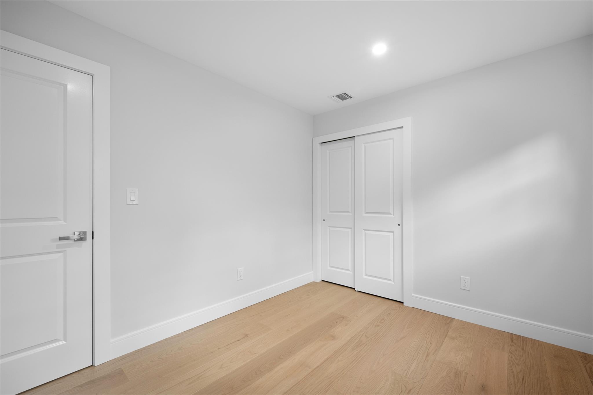 8 Massey Court, Huntington, New York image 40