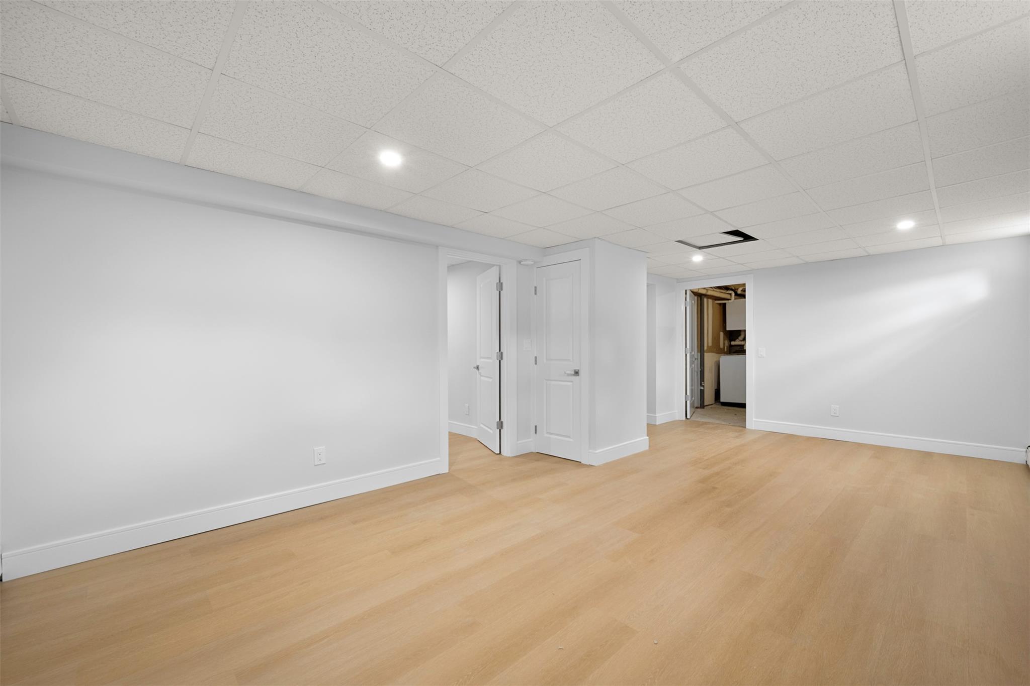 8 Massey Court, Huntington, New York image 44