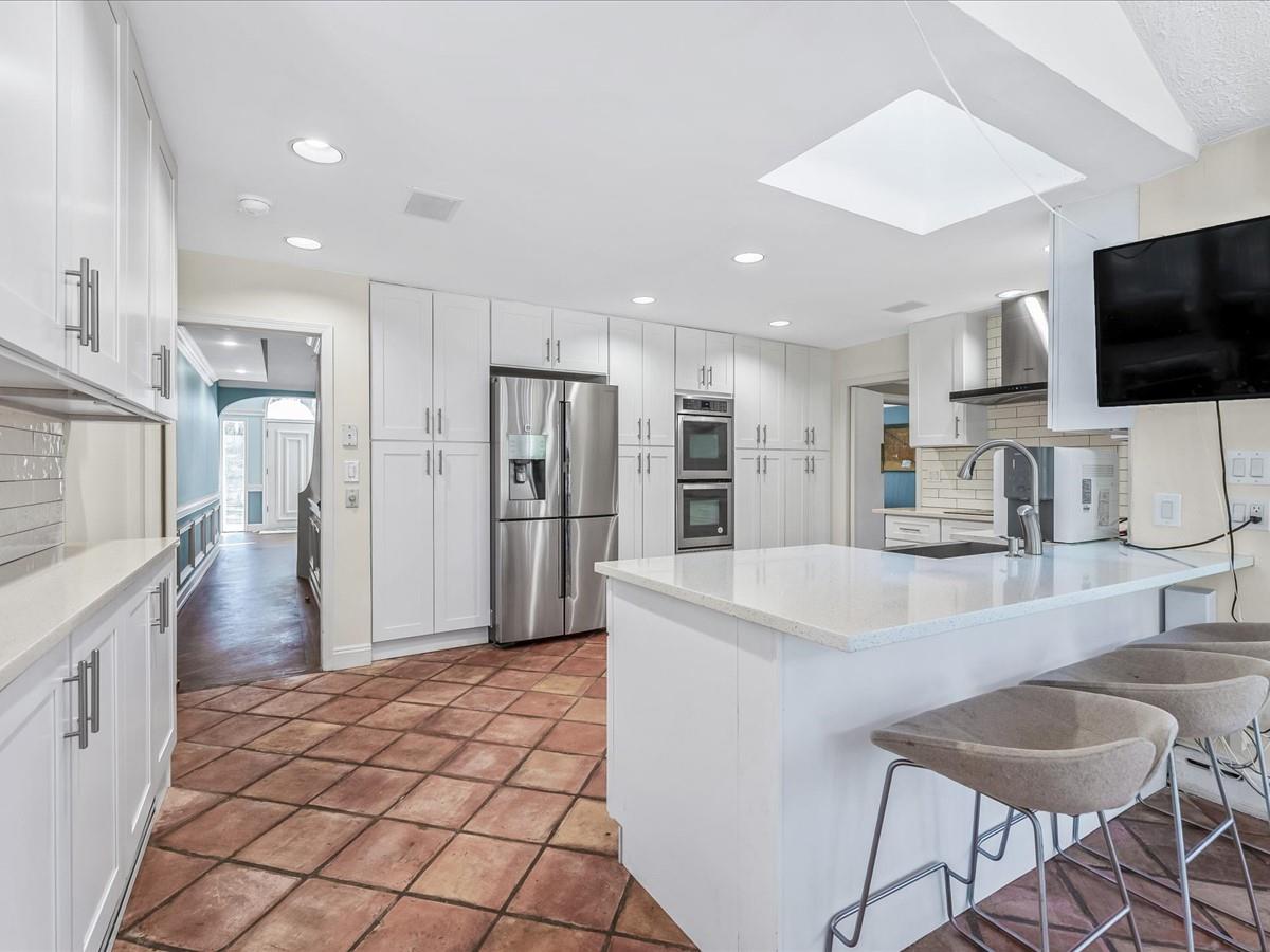 7 Hewlett Drive, Old Westbury, New York image 12