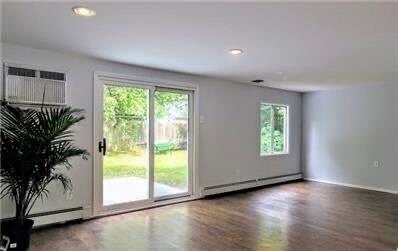 11 Longleaf Lane, Medford, New York image 5