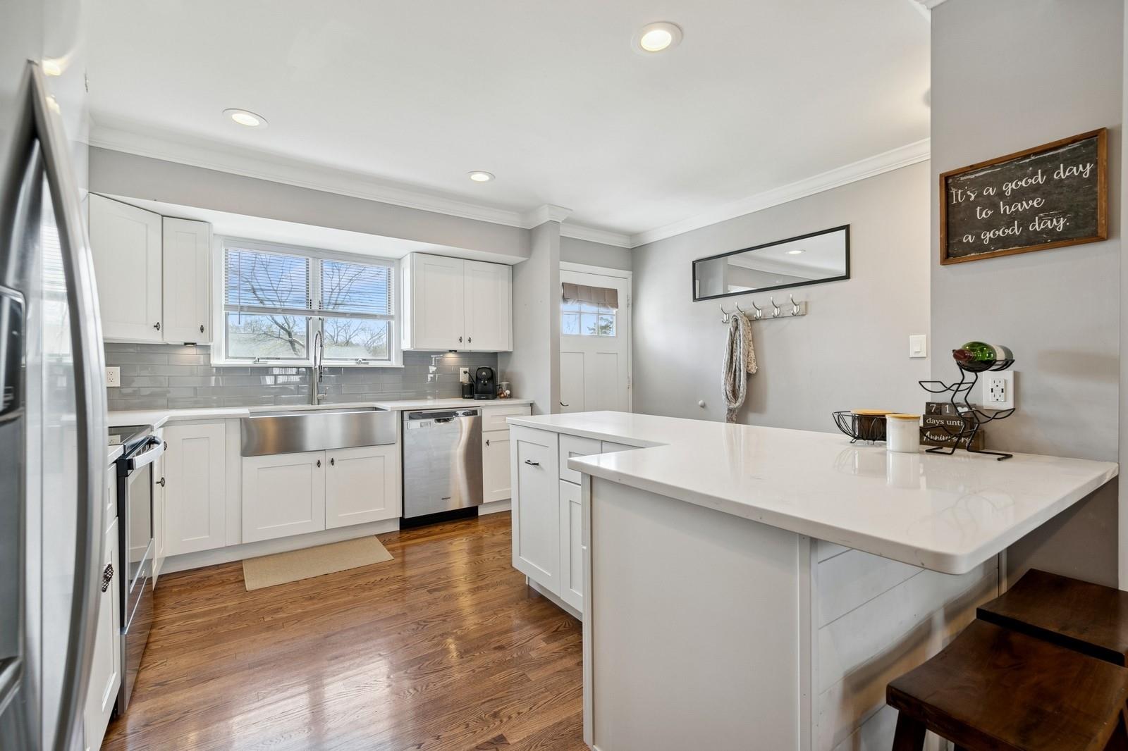 3114 Heather Avenue, Medford, New York image 3