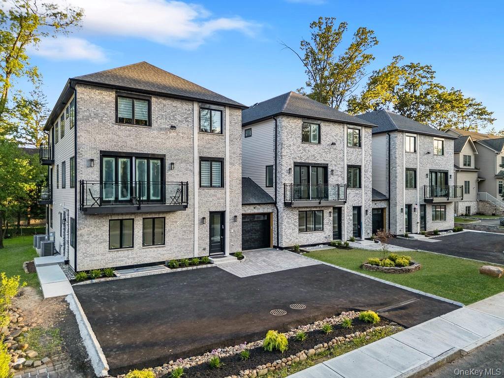 27 Ellish Parkway 103