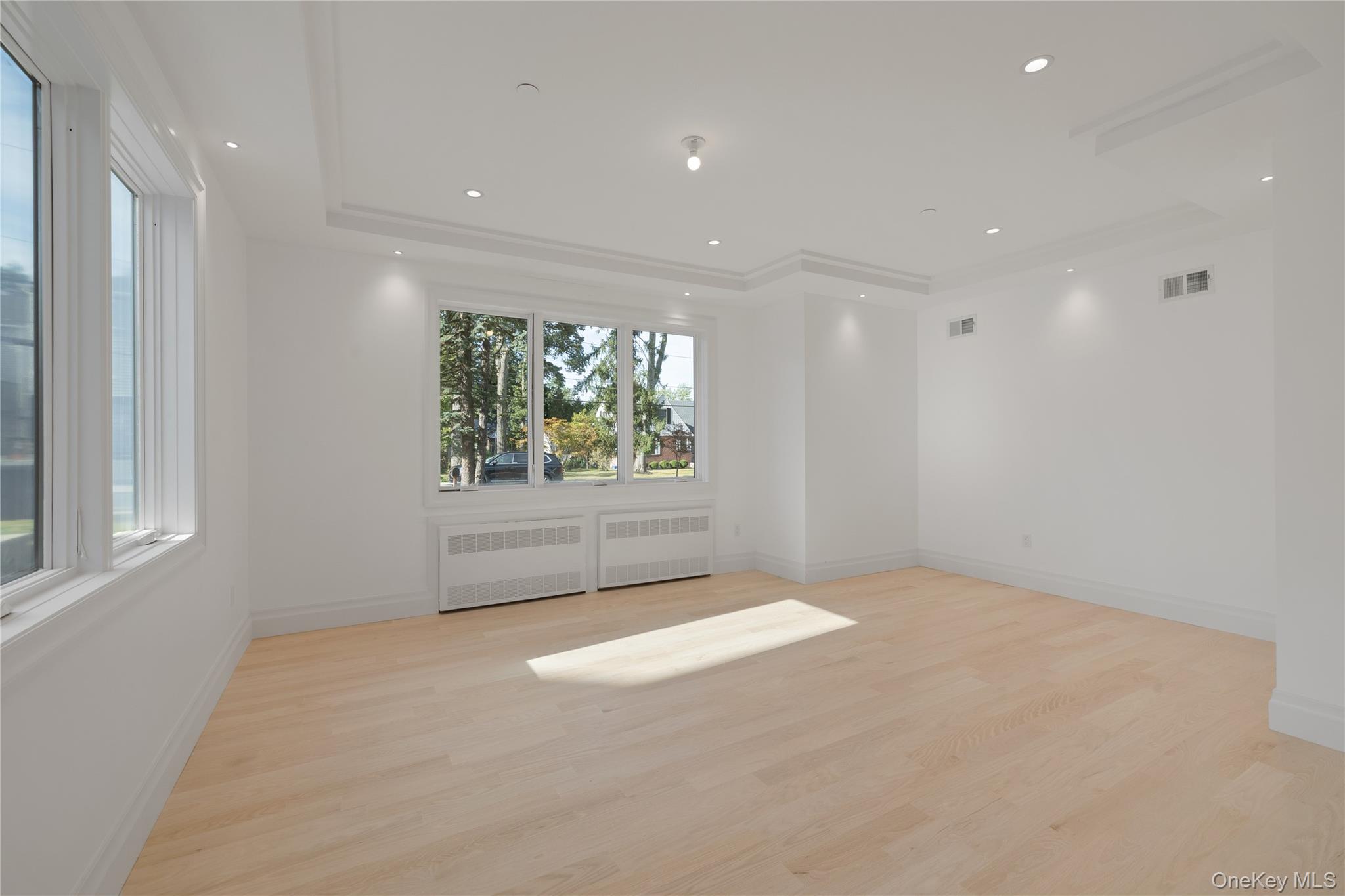 27 Ellish Parkway 103