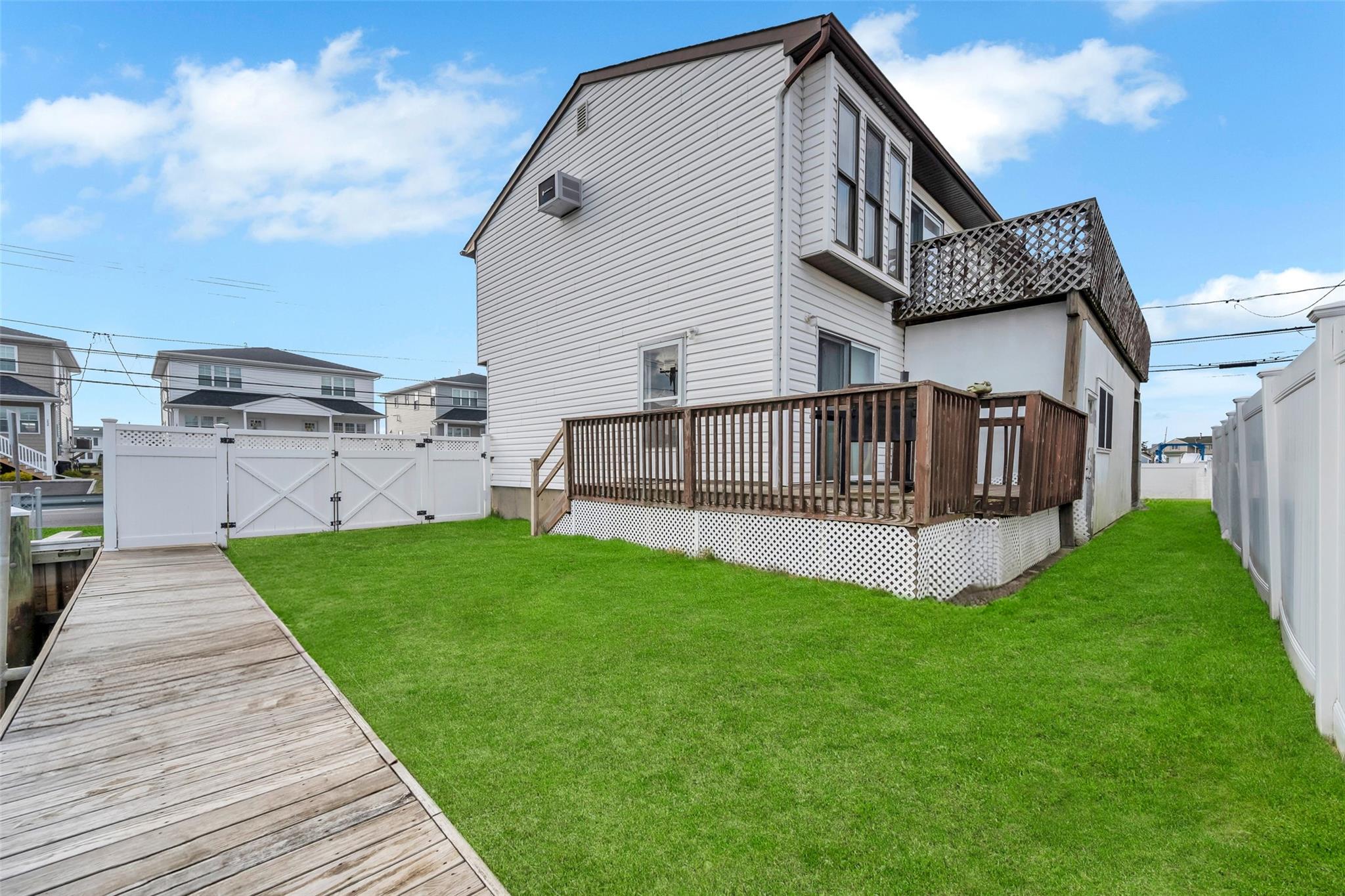 2855 Ocean Avenue, Seaford, New York image 16
